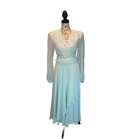 Vintage Ursula of Switzerland Size 6 Dress Seafoam Green Lace Sheer Occasion - Picture 1 of 16